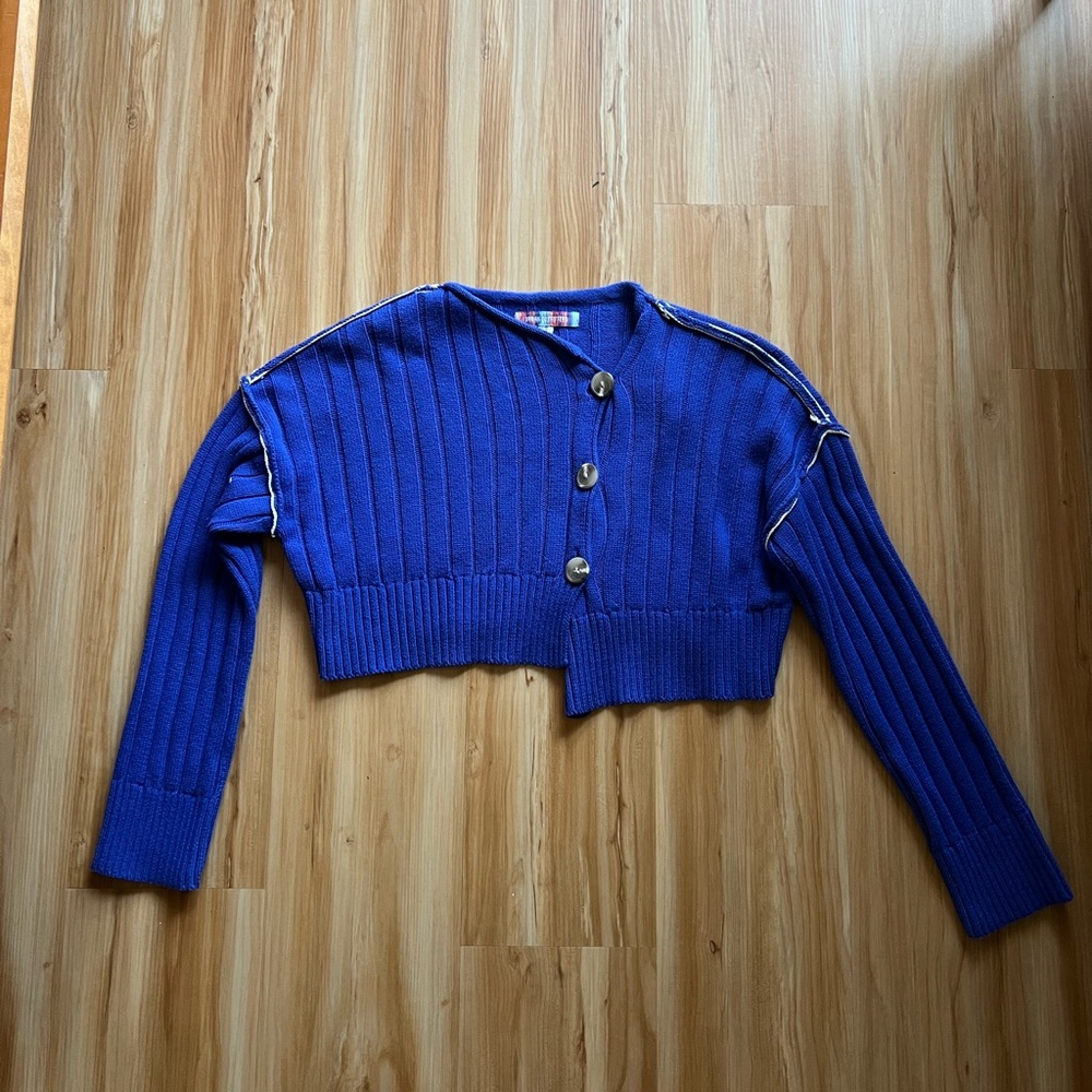 Asymmetrical Blue Buttoned Cropped Sweater